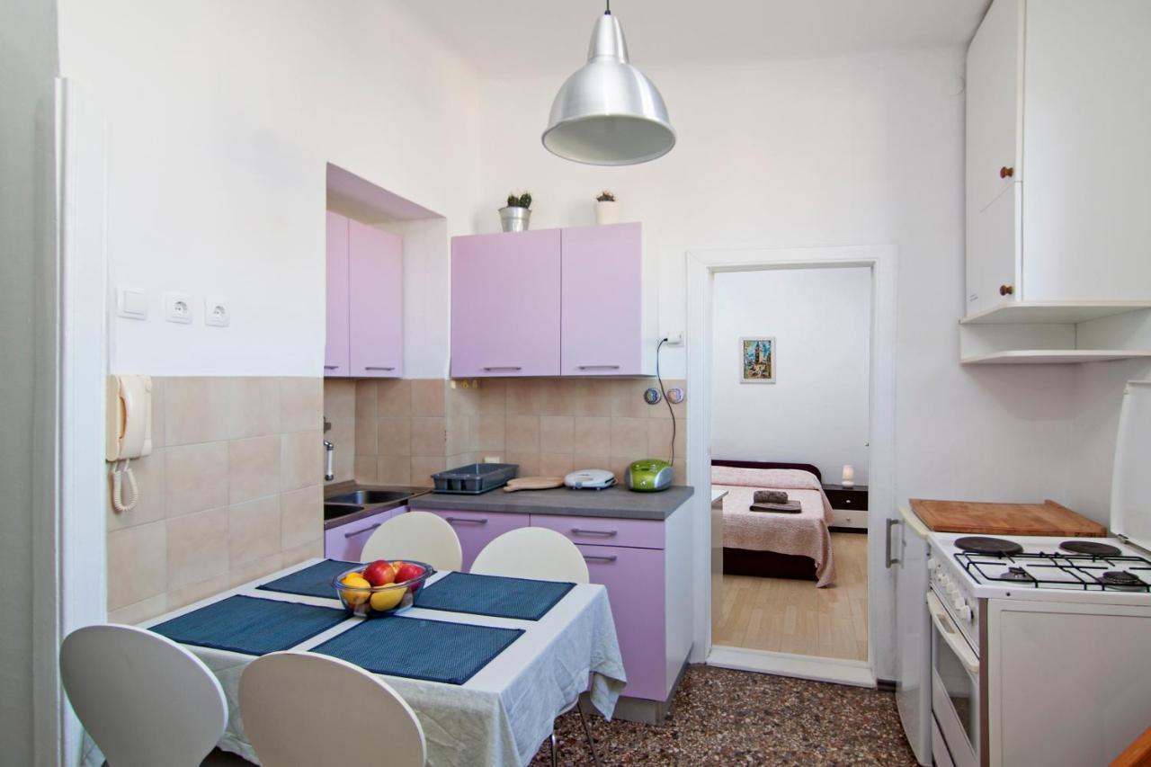 Apartment In Centre With Huge Terace Pula Dış mekan fotoğraf